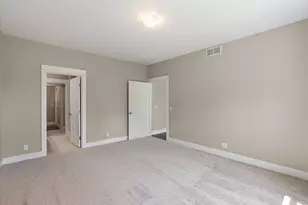 570 Riverbank Cir, Zeeland, MI 49464 - Photo 37