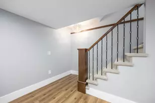 5630 Far Hill Dr SE, Grand Rapids, MI 49546 - Photo 27