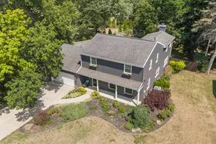 5630 Far Hill Dr SE, Grand Rapids, MI 49546 - Photo 35