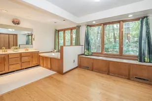 1021 Hol Hi Dr, Kalamazoo, MI 49008 - Photo 21