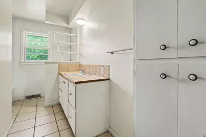 1635 Roberts Street, Muskegon, MI 49442 - Photo 13