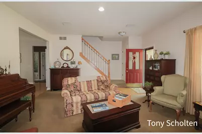 7260 Oaklane Court, Hudsonville, MI 49426 - Photo 9