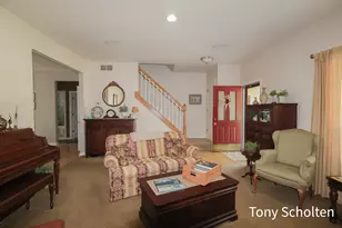 7260 Oaklane Ct, Hudsonville, MI 49426 - Photo 9