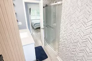 1323 Coolidge Ave, Kalamazoo, MI 49006 - Photo 9