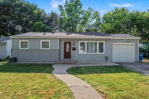 1323 Coolidge Ave, Kalamazoo, MI 49006 - Photo 1