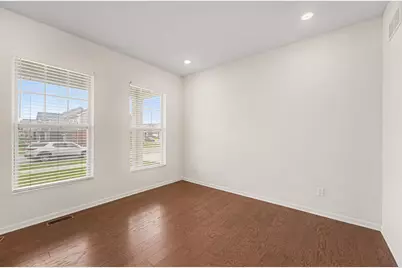 8580 Pioneer Street, Washington, MI 48094 - Photo 13