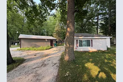 5256 Blueberry Drive, Harrison, MI 48625 - Photo 3