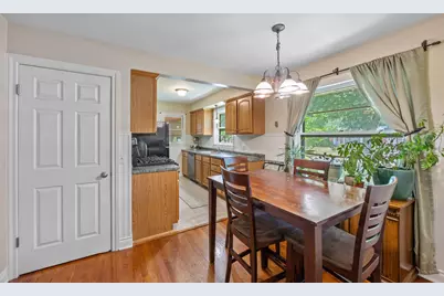 2100 Cambridge Drive SE, Grand Rapids, MI 49506 - Photo 11
