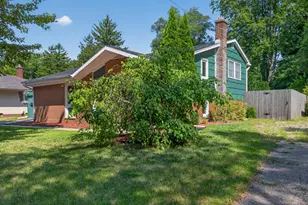 5486 Sherwood Dr, Jackson, MI 49201 - Photo 9