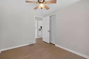 5486 Sherwood Dr, Jackson, MI 49201 - Photo 41