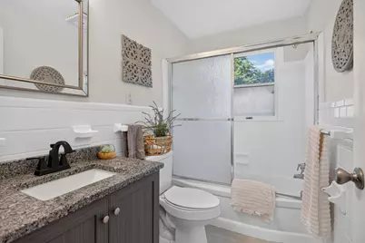 5486 Sherwood Drive, Jackson, MI 49201 - Photo 5
