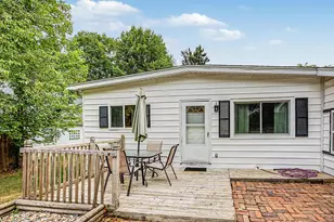 6315 Bishop Rd, Lansing, MI 48911 - Photo 9