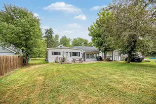 6315 Bishop Rd, Lansing, MI 48911 - Photo 7