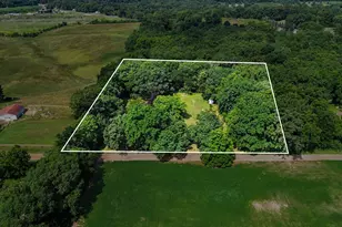 1406 Camp Rd, Buchanan, MI 49107 - Photo 3