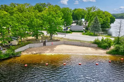7641 S Croton Hardy Drive, Newaygo, MI 49337 - Photo 35