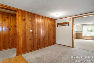 167 W Brooks Street, Newaygo, MI 49337 - Photo 9