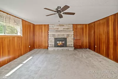 167 W Brooks Street, Newaygo, MI 49337 - Photo 19
