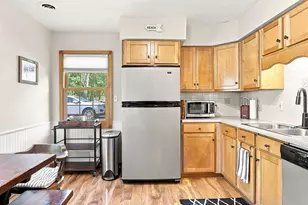 1063 Hazel St, South Haven, MI 49090 - Photo 9