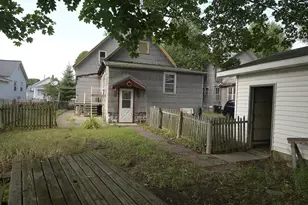 1701 13th Ave, Menominee, MI 49858 - Photo 9