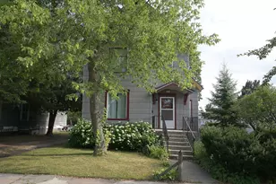 1701 13th Ave, Menominee, MI 49858 - Photo 1