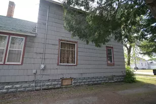1701 13th Ave, Menominee, MI 49858 - Photo 3
