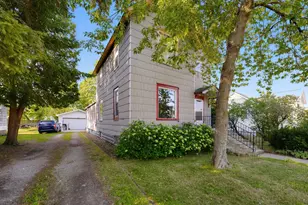 1701 13th Ave, Menominee, MI 49858 - Photo 1