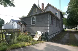 1701 13th Ave, Menominee, MI 49858 - Photo 5