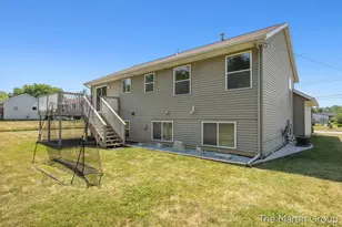 1930 Mullins Ave NW, Grand Rapids, MI 49534 - Photo 27