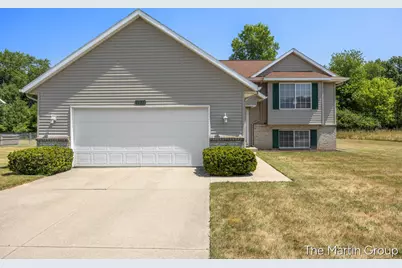 1930 Mullins Avenue NW, Grand Rapids, MI 49534 - Photo 3