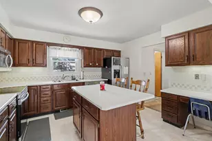 6480 Ormada Dr, Kalamazoo, MI 49048 - Photo 7