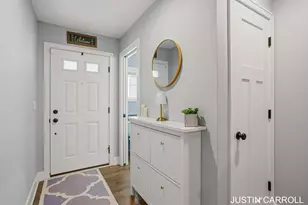 8924 Barrington Ln, Jenison, MI 49428 - Photo 3