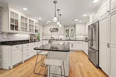 9 E Heatheridge Street, Ann Arbor, MI 48104 - Photo 17