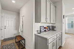 2206 Mill Ln, Saline, MI 48176 - Photo 13