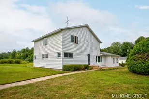74721 30th Ave, Covert, MI 49043 - Photo 5