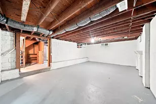 615 N Pleasant St, Jackson, MI 49202 - Photo 27
