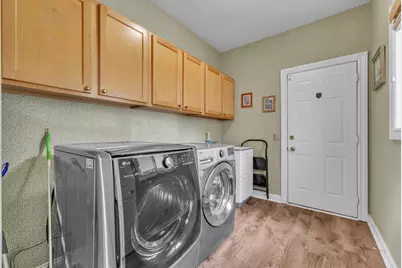 21521 Garrison Street, Dearborn, MI 48124 - Photo 17