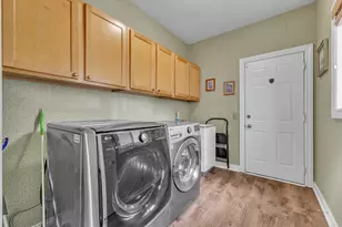 21521 Garrison St, Dearborn, MI 48124 - Photo 17