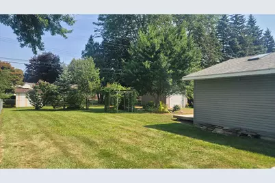 45750 Hull Road, Belleville, MI 48111 - Photo 5