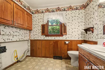 3477 Algonac Drive SW, Grandville, MI 49418 - Photo 9