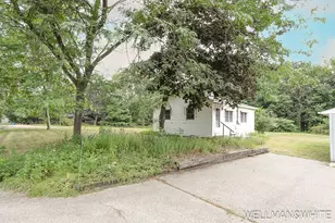 1019-1021 Elizabeth, Saugatuck, MI 49453 - Photo 5