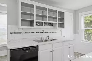 23 Colfax St NE, Grand Rapids, MI 49505 - Photo 9