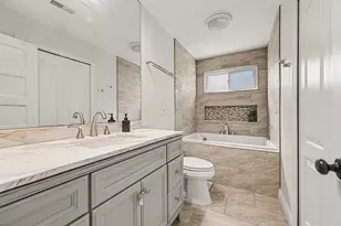 1560 Chanticlair Cir, Wixom, MI 48393 - Photo 21