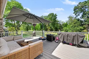 1560 Chanticlair Cir, Wixom, MI 48393 - Photo 23