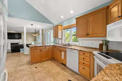 7654 Dunross Drive, Portage, MI 49024 - Photo 11
