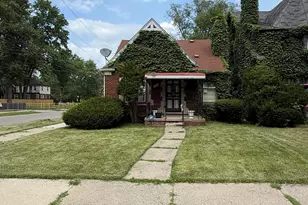5810 Kensington Ave, Detroit, MI 48224 - Photo 1