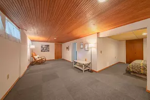 2104 S Circle Dr, Ann Arbor, MI 48103 - Photo 27