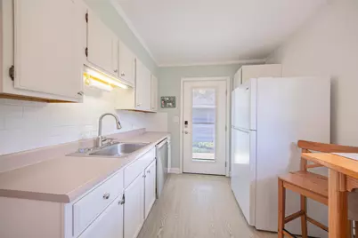 2104 S Circle Drive, Ann Arbor, MI 48103 - Photo 13