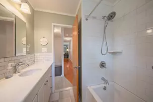 2104 S Circle Dr, Ann Arbor, MI 48103 - Photo 23