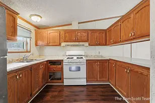 11737 Ellis Rd, Ravenna, MI 49451 - Photo 17