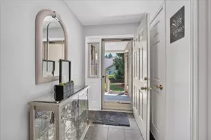 39628 Village Run Dr, Northville, MI 48168 - Photo 19